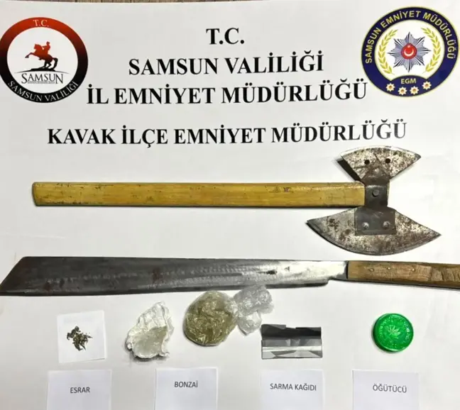 Samsun'da Uyuşturucu Operasyonu: Pala ve Balta Ele Geçirildi