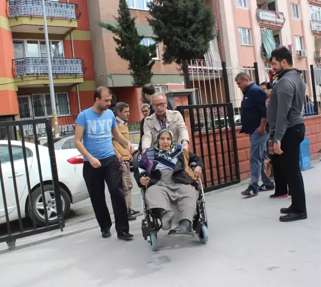 91'nci Yaş Gününde Oy Kullandı
