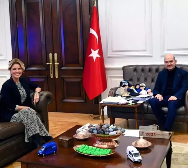 Gülben Ergen Süleyman Soylu'yu ziyaret etti