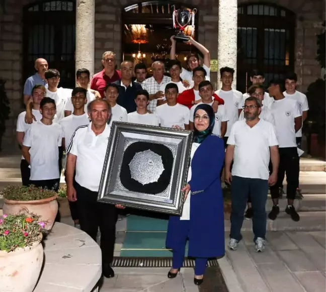 Şampiyon Karakartallar, Başkan Toru ile Buluştu
