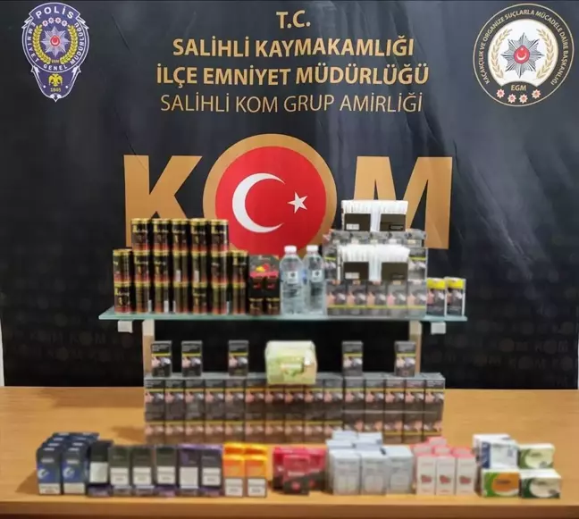 Salihli'de Kaçak Tütün Operasyonu: 2 Gözaltı