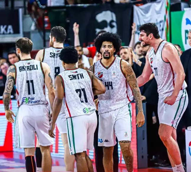 Karşıyaka, Fenerbahçe ile Zorlu Maçta Karşılaşacak