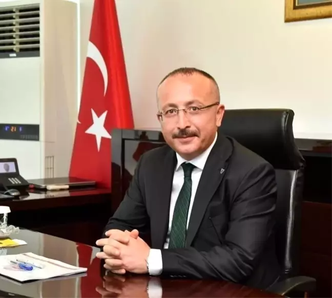 Vali Atik;