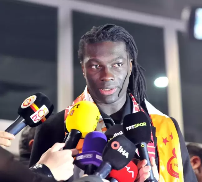 Bafetimbi Gomis İstanbul'a geldi