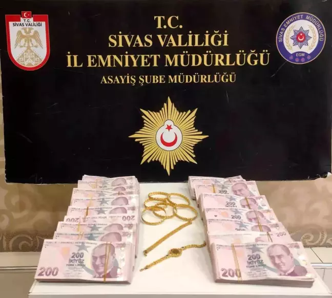 Sivas Polisi, Telefon Dolandırıcılığına Son Anda Müdahale Etti
