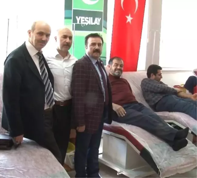 Yeşilay'dan Kan Bağışı Kampanyasına Destek