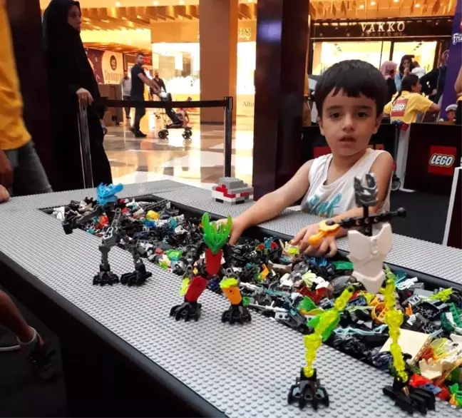 LEGO'nun Renkli Dünyası Piazza'da