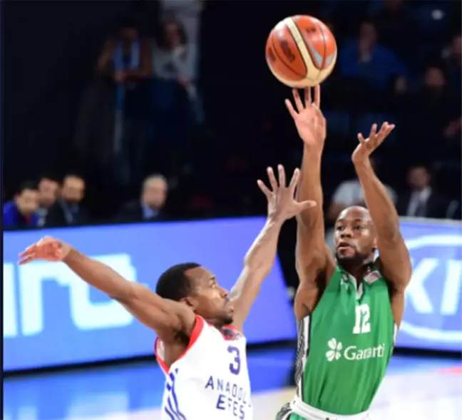 Efes Daçka'yı Devirdi