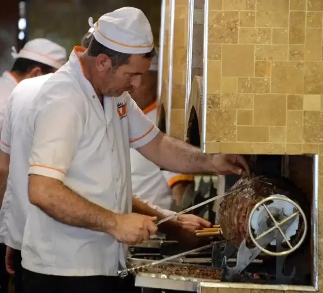 Cağ kebabında 'koyun- kuzu eti' sıkıntısı