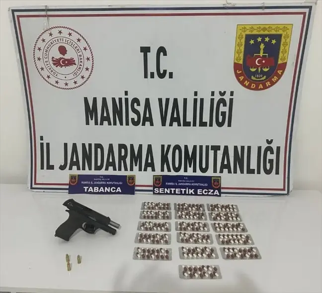 Manisa'da Uyuşturucu Operasyonu: 3 Gözaltı