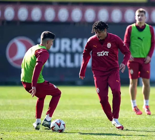 Galatasaray, Ajax Maçına Hazırlıklarına Başladı