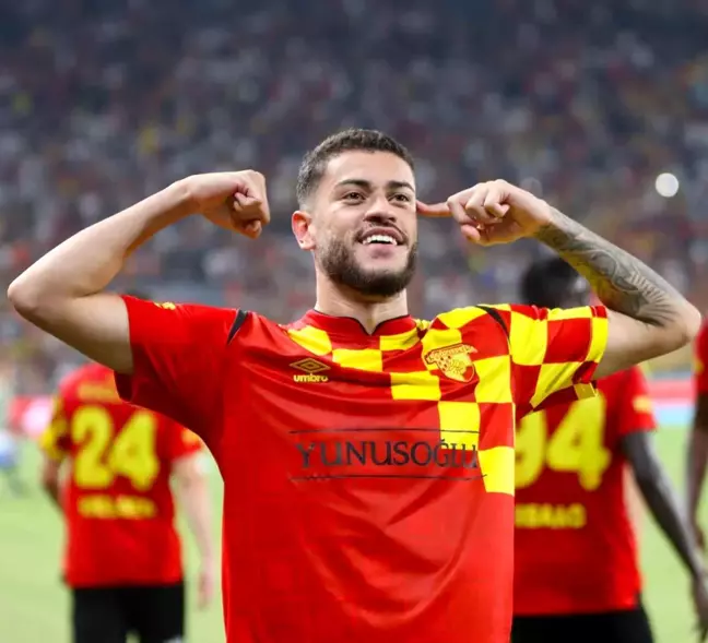 Romulo Cardoso, Göztepe ile Sezonun En Verimli Performansını Gösteriyor