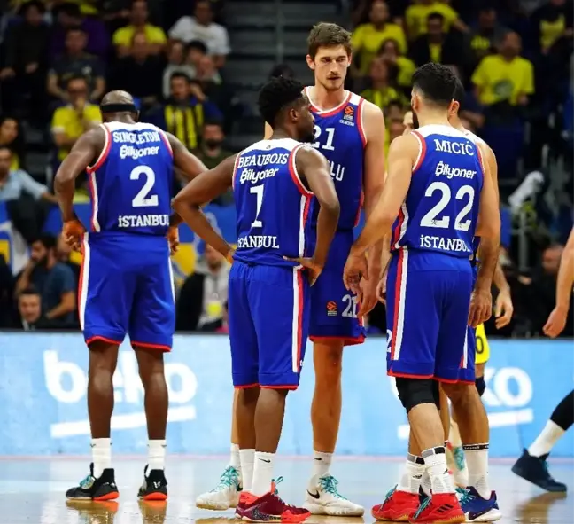 Lider Anadolu Efes'in konuğu CSKA Moskova
