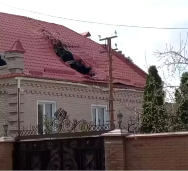 Rus ordusu Luhansk'a saldırdı: 8 ölü
