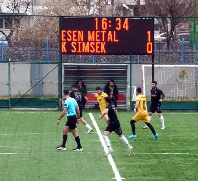 Esen Metalspor, Kocasinan Şimşekspor'u 2-1 Mağlup Etti