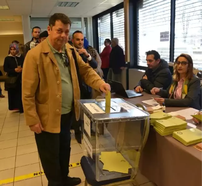 Avustralya'daki Türklerden Halk Oylamasına Yoğun İlgi