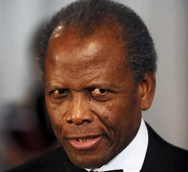 Son dakika haberleri! Oscar kazanan ilk siyahi aktör Sidney Poitier 94 yaşında hayatını kaybetti