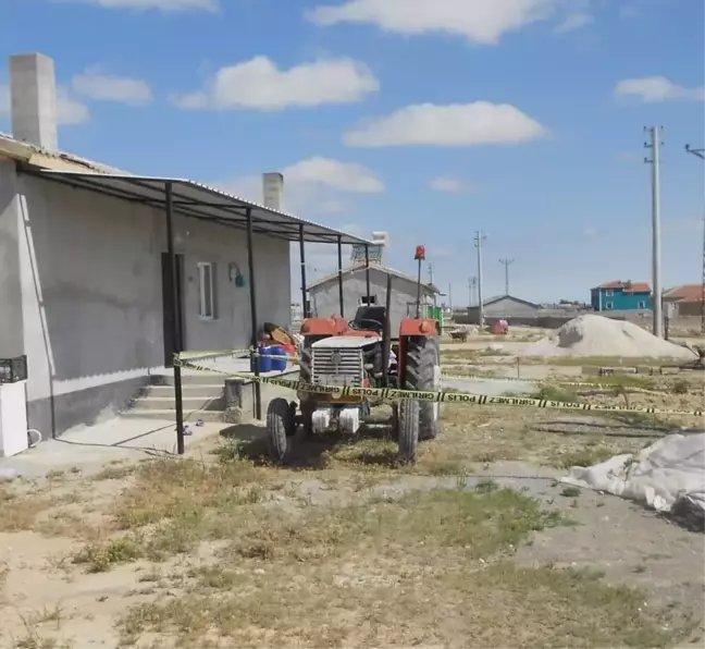 Aksaray'da babasının kullandığı traktörün altında kalan 2 yaşındaki çocuk yaşamını yitirdi
