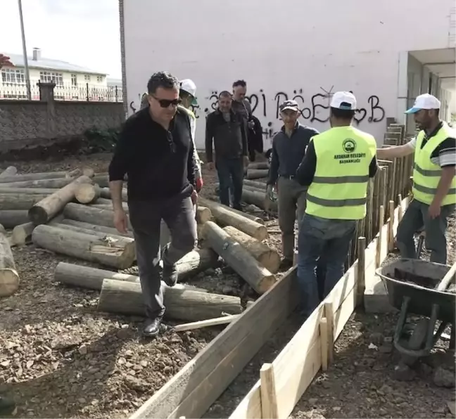 Ardahan Belediyesi Sosyal Donatı Yatırımlarına Devam Ediyor