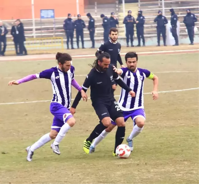 Nazilli Ankara'dan 2 Puanla Dönüyor