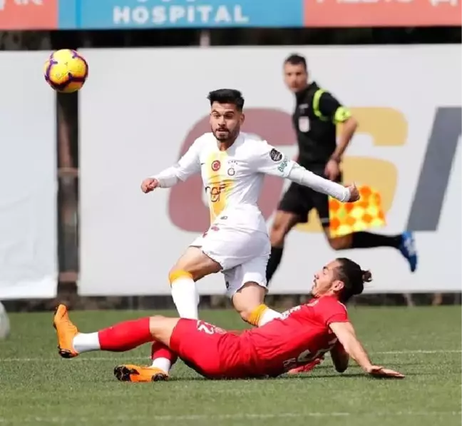 Galatasaray, Ümraniyespor'u 3 - 2 Yendi