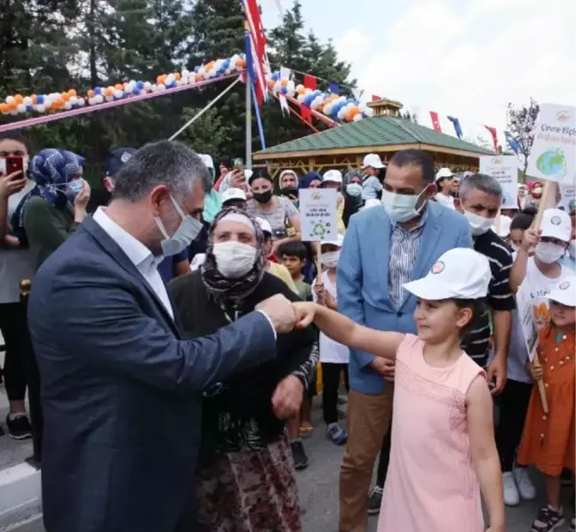 Sultanbeyli'de Nasrettin Hoca Kent Parkı açıldı