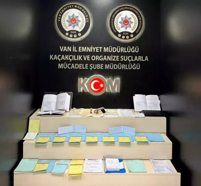 Van'da Emeklilere Faizli Borçlandırma Operasyonu: 9 Şüpheli Yakalandı