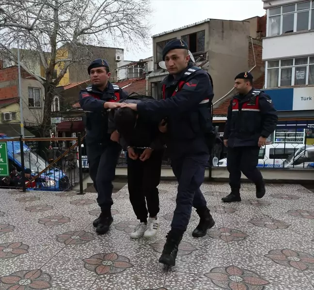 Çanakkale'de Motosikletli İki Kişi Av Tüfeğiyle Vurularak Öldürüldü