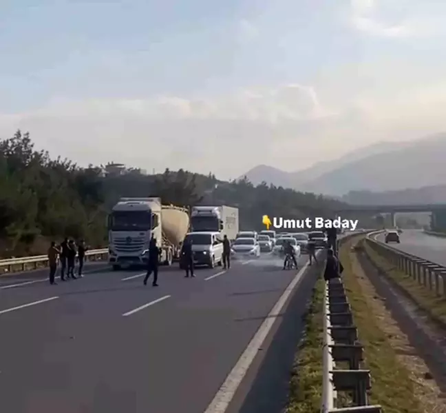 Hatay'da Otoyolda Yarış Yapan 24 Şahsa 523 Bin TL Ceza