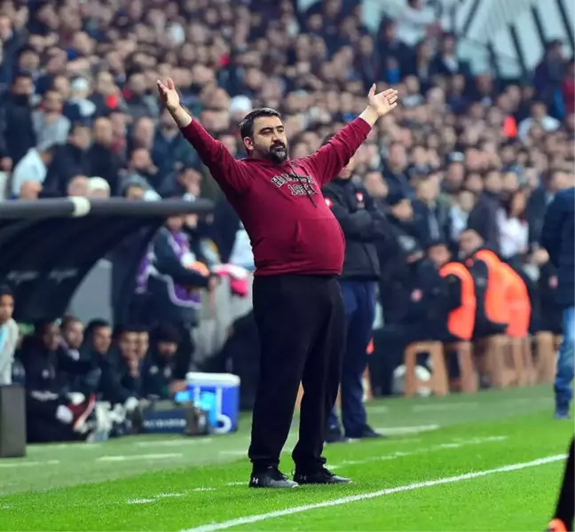 Spor Toto Süper Lig: Beşiktaş: 0 - Gençlerbirliği: 0 (İlk Yarı)
