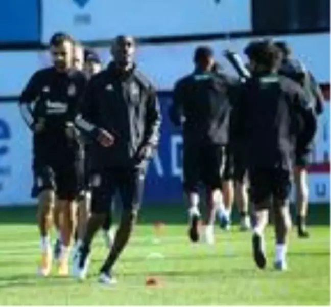 Beşiktaş'ta derbi mesaisi