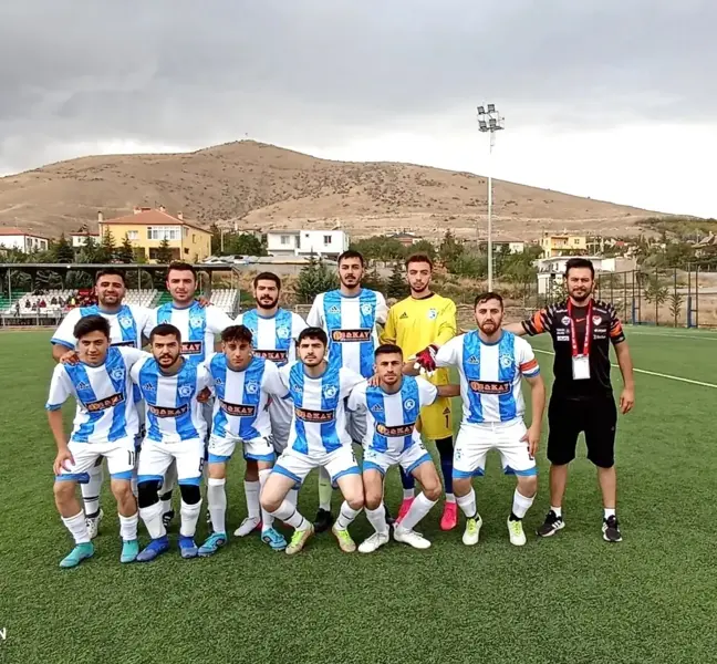 Sarız Anadoluspor Antrenörü Emrah Erdoğan Görevinden Ayrıldı