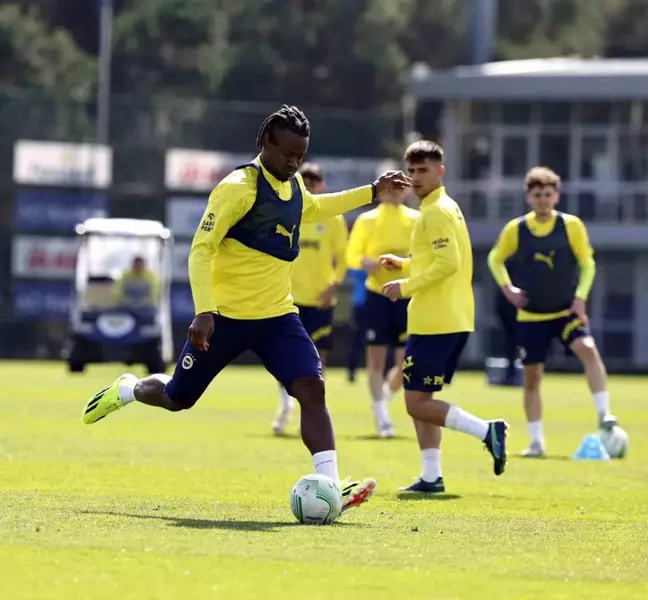 Fenerbahçe, Union Saint-Gilloise maçının hazırlıklarına başladı