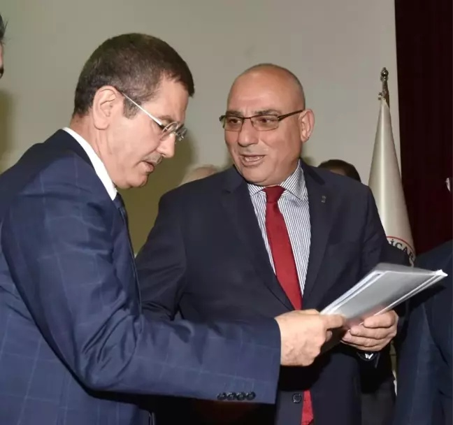 Tesob Başkan Kara, Esnafın Sorunlarını İçeren Dosyayı Başbakan Yardımcısı Canikli'ye Sundu