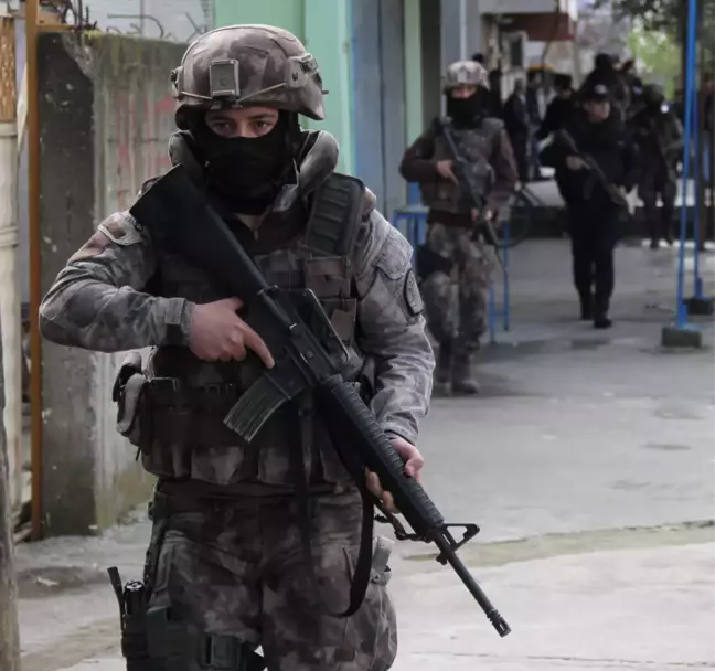822 Kişi Gözaltına Alındı