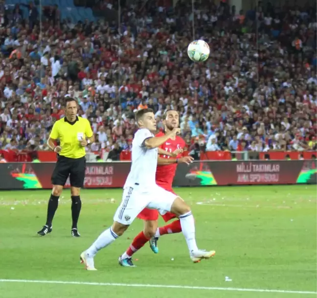 UEFA Uluslar B Ligi: Türkiye: 1 - Rusya: 1 (İlk Yarı)