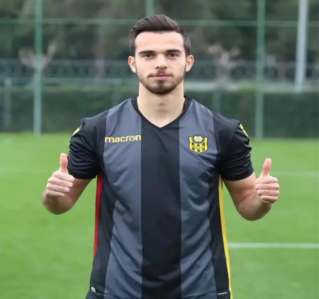 Robin Yalçın ve Mustafa Akbaş İmzayı Attı
