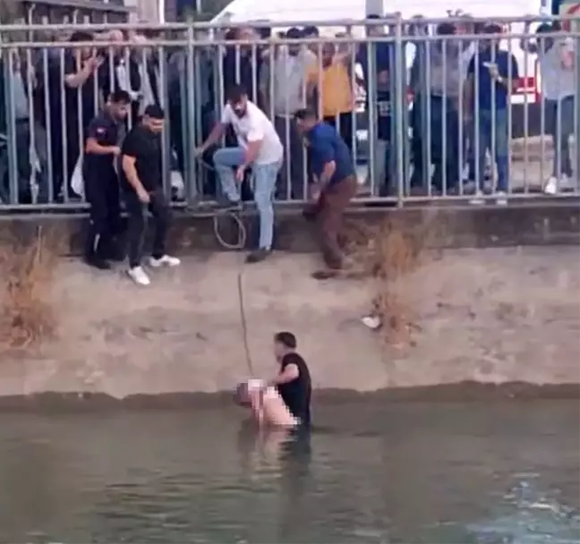 Adana'da Sulama Kanalına Düşen Kişi Hayatını Kaybetti