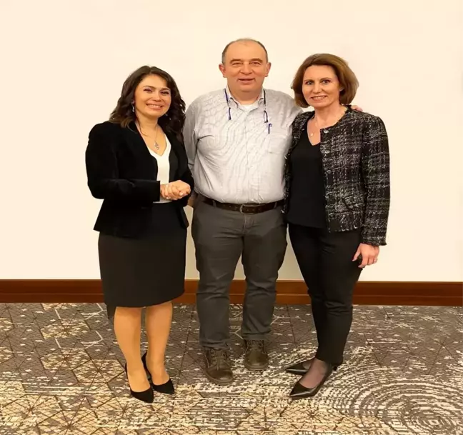 Uzmanlar propolisin virüsler üzerindeki etkisini anlattı