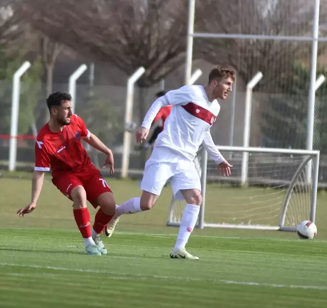 EMS Yapı Sivasspor, Sivas Dört Eylül Futbol AŞ'yı 3-0 yendi