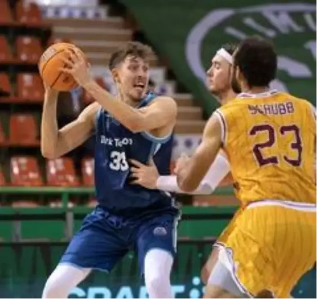 Türk Telekom FIBA Şampiyonlar Ligin'de liderliğini sürdürdü