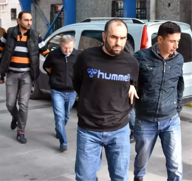 Adil Öksüz'ün Sağ Kolunun Ekibinden Olduğu Belirtilen 2 Kişi Tutuklandı
