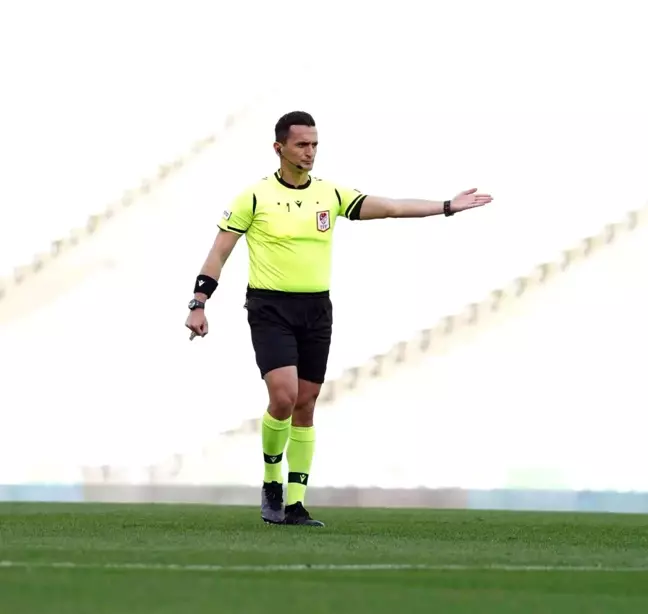 Başakşehir Trabzonspor maçının VAR'ı Erkan Özdamar