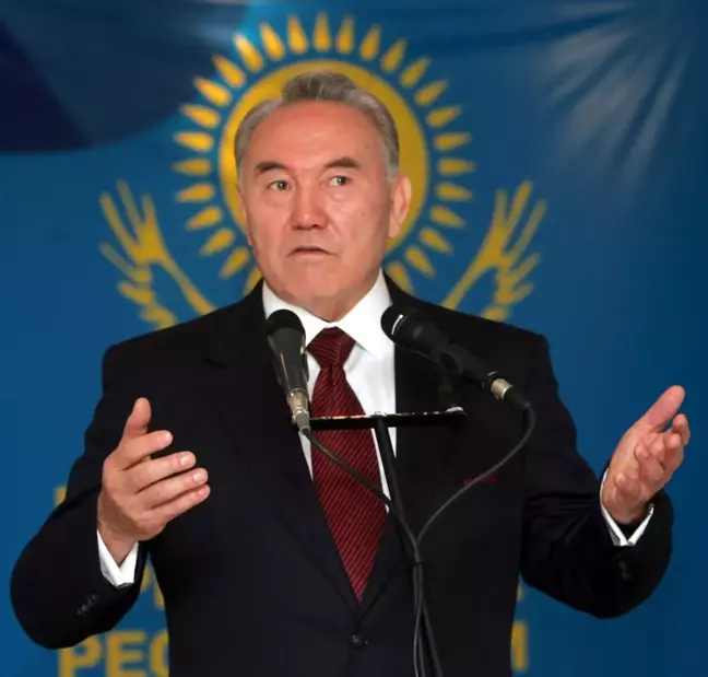 Ülkeden kaçtığı iddia edilen Nazarbayev: 