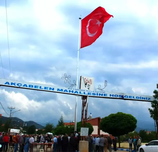 Beyşehir'e dev Türk bayrağı