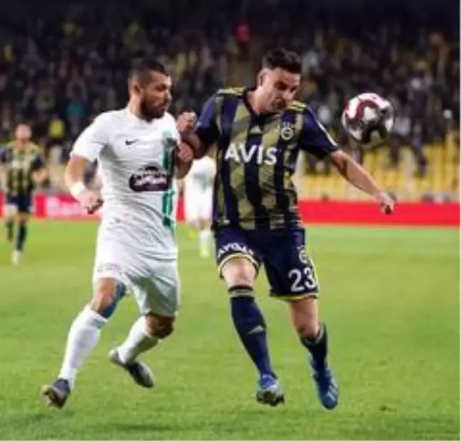 İlk yarı sessiz bitti