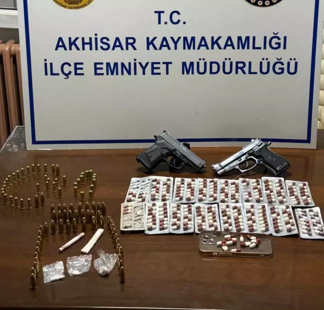 Akhisar'da Emniyet Uygulamasında Uyuşturucu Operasyonu