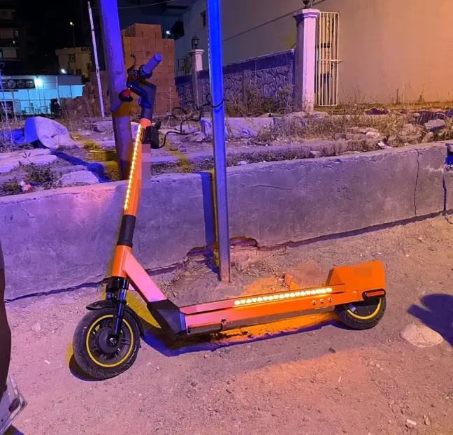 Batman'da Kaldırımlarda Park Edilen 15 Scooter Toplatıldı