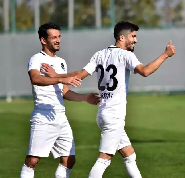 Manisa'da Serdar rekora koşuyor