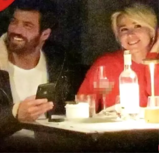 Can Yaman'ın yüzünü güldüren kadın! Böyle yakalandılar!